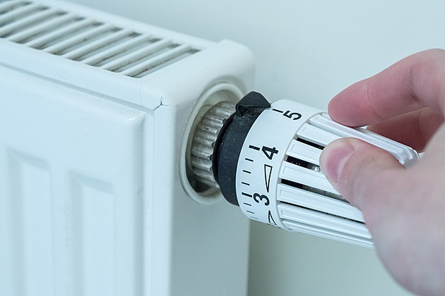 Za vodu i teplo zaplatí Češi letos víc. Velký průzkum srovnává, kde bude nejdráže