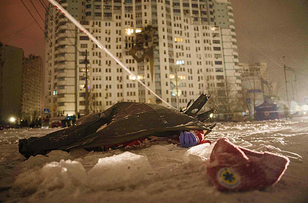 Polovina domů v Kyjevě je po útoku bez tepla. Odjeďte, vyzval starosta Kličko