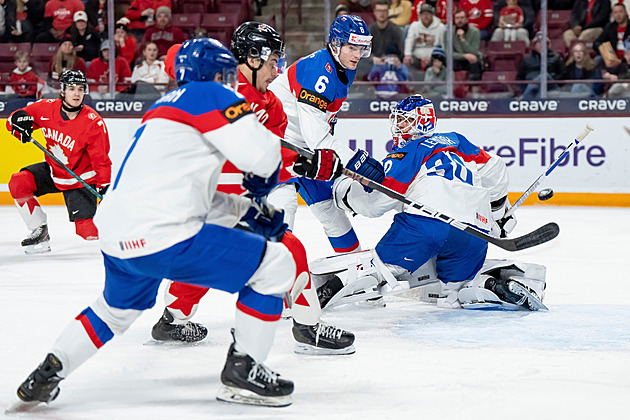 Ani sebevědomí nepomohlo. Kanaďané si po debaklu Slováků libují: Umlčeli jsme je