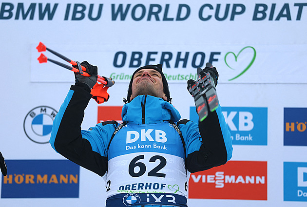 Něžný obr vládne. Giacomel pobláznil Itálii, ustojí tlak před domácí olympiádou?