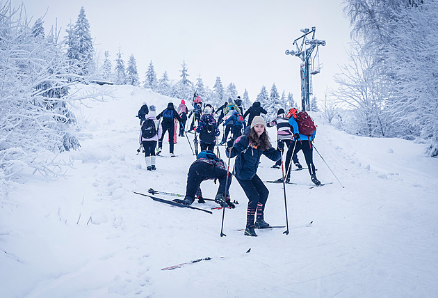 OBRAZEM: Paní Zima na Liberecku kraluje, vykouzlila i majestátní rampouchy