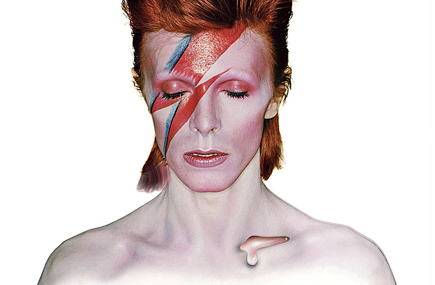 Deset let od smrti. Bowie inspiroval miliony fanoušků, posouval hranice v hudbě i módě