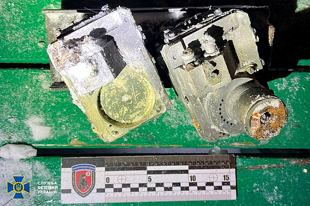 Ukrajinci ukázali trosky orešniku u Lvova. Nepřijatelná eskalace, viní Evropané Rusy