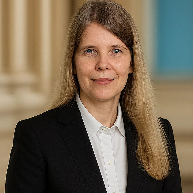 Revoluce v porodnicích: Dítě má být co nejvíc s mámou, ne v zavinovačce