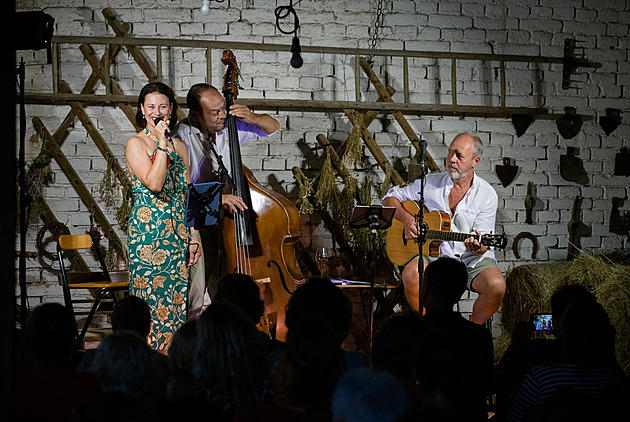 Nevíte, že je potřebujete. Zázvůrková a Preissová opravují duše divákům i sobě