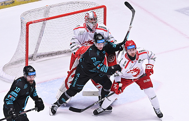 Adámek: Je fajn, že začínáme doma, ale Vary ve čtvrtfinále třikrát vyhrály venku