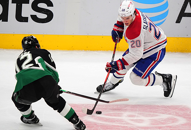 Pochvaly od Jágra? Ty mi lichotí, těší Slafkovského. Rivalitu s Pastrňákem neřeší