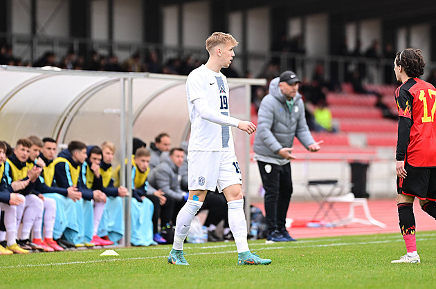 Karviná ulovila druhého Slovince. Podepsala mládežnického reprezentanta
