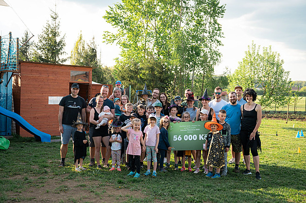 Místa, kde rostou bylinky i sousedské vztahy. Kaufland rozdělí milion na komunitní zahradničení