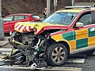 Nehoda dvou vozidel v Praze. Srazilo se i auto z�chrann� slu�by. (3. ledna 2026)