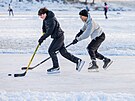 Díky teplotám pod bodem mrazu jsou výborné podmínky k bruslení. Na snímku...
