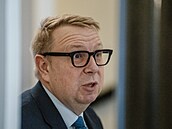 Ale� Juchelka, ministr práce a sociálních v�cí p�ed zasedáním vlády. (5. ledna...