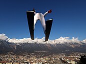Roman Koudelka v prvním kole sout�e skokan� v Innsbrucku.