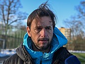 Trenér Marek Jarolím hovo�í p�i zahájení zimní p�ípravy fotbalist� Karviné.