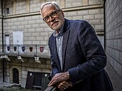 Pr�vodcem dokumentární série o �eské �lecht� s názvem Modrá krev je Franti�ek...