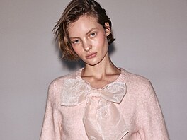 Máte problém s tím, �e se vám propínací svet�íky p�i ka�dém nadechnutí naho�e...