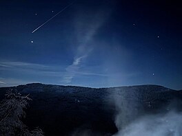 Jasná obloha b�hem zimních m�síc� je pro pozorování hv�zd a dal�ích nebeských...