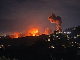 Útok USA na venezuelský Caracas v noci na sobotu 3. ledna 2026. P�i n�m byl...