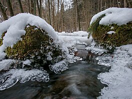Um�le vytvo�ený vodopád v Ter�in� Údolí na Novohradsku v t�chto mrazech...