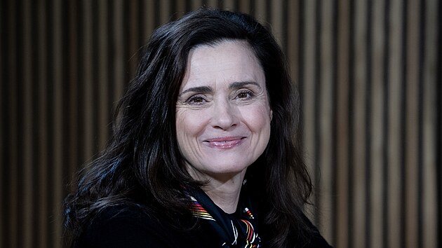 Hostem po�adu Rozst�el je Michaela Chaloupkov�, �lenka p�edstavenstva �EZ.