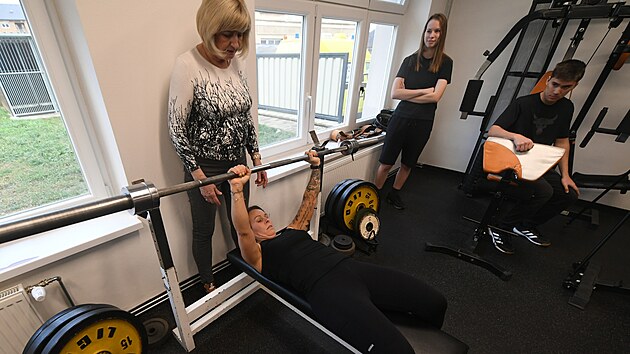 N�borov� akce M�stsk� policie v �st� nad Labem. Dorazilo p�t z�jemc� o pr�ci v uniform�. Uchaze�i absolvovali fyzick� testy, kter� jsou sou��st� p�ij�mac�ho ��zen�. (prosinec 2025)