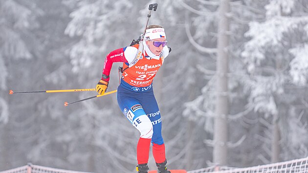 Jessica Jislov� b�� sprint v Oberhofu.