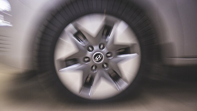 Hyundai Staria Hybrid