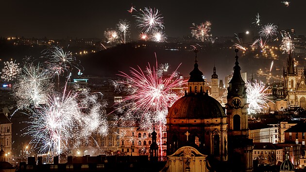 Oslavy p��chodu nov�ho roku v Praze. (1. ledna 2026)