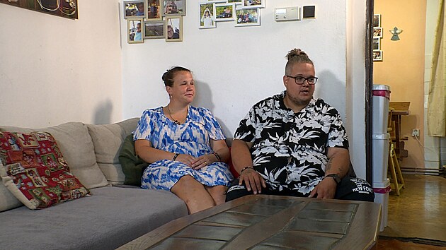 Vztah p�ru ze Zbirohu je pohodov�, i kdy� Jakuba tr�p�, �e je jeho man�elka �od r�ny� a pro ostr� slovo nejde daleko.