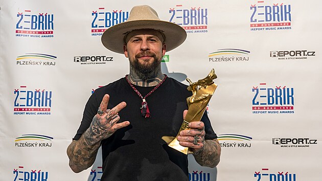 Raper a buben�k Marpo s hudebn� cenou �eb��k