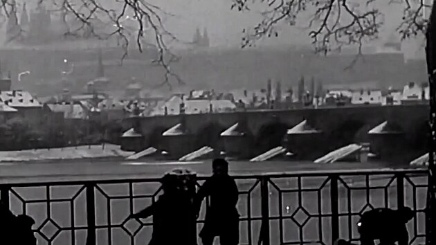 Zimn� Praha p�ed 100 lety �elila smogu