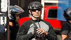 Colectivos. Ulice Caracasu po únosu prezidenta Madura do USA obsadily re�imní...