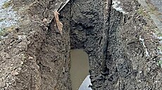 Únik vody v areálu Základní �koly Vy�kov Tyr�ov� ulici zp�sobilo zlomené...