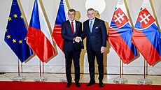 P�edseda vlády �eské republiky Andrej Babi� nav�tívil Slovensko, kde ho p�ijal...