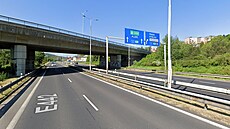 Pra�ský most se klene nad pr�tahem Karlovými Vary. Jeho opravu plánuje...