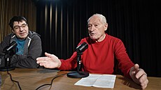 Hostem je Mnislav Zelený-Atapana velvyslanec, etnolog a spisovatel, který...