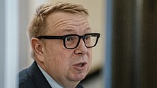 Ale� Juchelka, ministr práce a sociálních v�cí p�ed zasedáním vlády. (5. ledna...