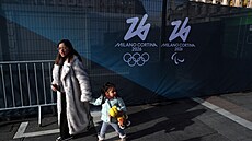Milán u� se pomalu zahaluje do olympijských motiv�.