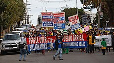 Lidé protestují proti miliardá��m ve �tvrti Pacific Heights v kalifornském San...