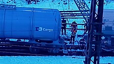 Na nádra�í v Havlí�kov� Brod� vykolejil cisternový vlak