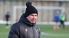 Tomá� Galásek z�stává trenérem fotbalist� Baníku Ostrava i pro jarní �ást první...