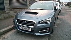 Poznáte auto podle sv�tla?