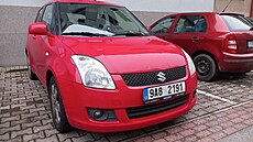 Poznáte auto podle sv�tla?