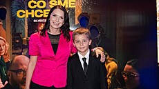 Dorota Nvotová se synem Filipem (2023)