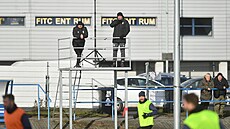 Kou� Svatopluk Habanec sleduje trénink ústeckých fotbalist�.