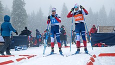 Simona Bubení�ková se svým trasérem ve vytrvalostním závod�.