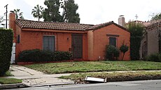 Pronajatý d�m Mickeyho Rourkea v Los Angeles, ze kterého se musel vyst�hovat....