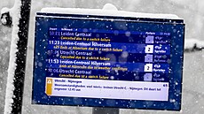 Dopravu v Amsterodamu komplikuje sníh, mráz a dé��. (5. ledna 20026)