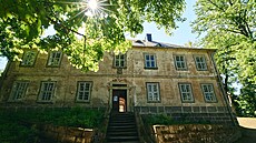 Majitelé fary v Martínkovicích obdr�eli v roce 2025 za citlivou rekonstrukci...