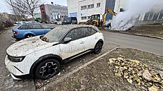 V Plzni u budovy Plze�ské teplárenské vybuchl horkovod. Po expozici z�stal v...